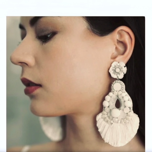 Ranjana Khan Statement Bridal Earrings - Picture 3 of 3